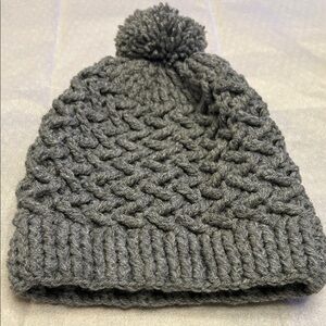Cozy Gray Knit Beanie with Pom Pom